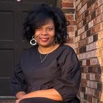 Profile Picture of Sherri Lynn Betton (@officialdrlynn) on Instagram