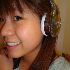 Profile Picture of Angela Zhou (@azhou98) on Myspace