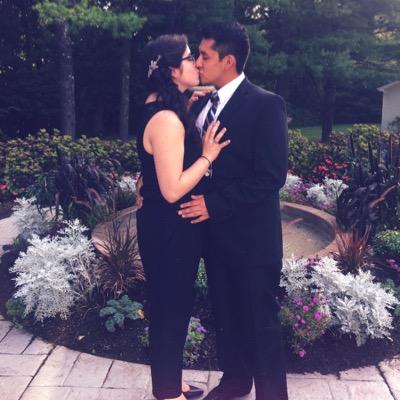 Profile Picture of Mariana Pereira (@Marianapereir33) on Twitter