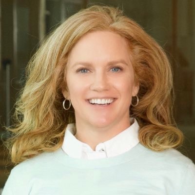 Profile Picture of Lisa Patterson (@LPattersonKC) on Twitter