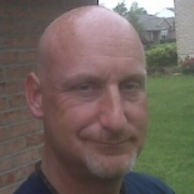 Profile Picture of Bill Nicholson (@BNicholson70) on Twitter