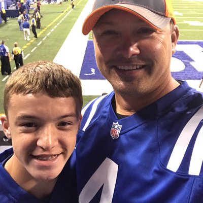 Profile Picture of Carl Farrar (@Deadduck03) on Twitter