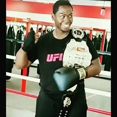 Profile Picture of Dylan Parham (@Soon2BeWWEChamp) on Twitter