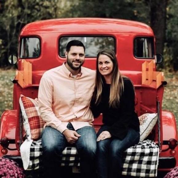 Profile Picture of Danielle Perry (@ddperry71) on Poshmark