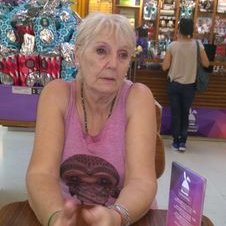 Profile Picture of Mary Napoli (@MaryNap76199350) on Twitter