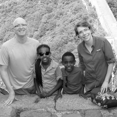 Profile Picture of Michelle Quinn (@togolightly) on Twitter