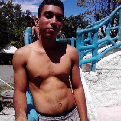 Profile Picture of Jeff Stick (@Jeff18stick) on Twitter