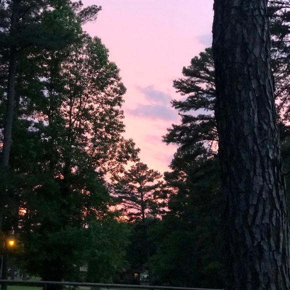 Profile Picture of Amanda Ros (@hildring28) on Poshmark