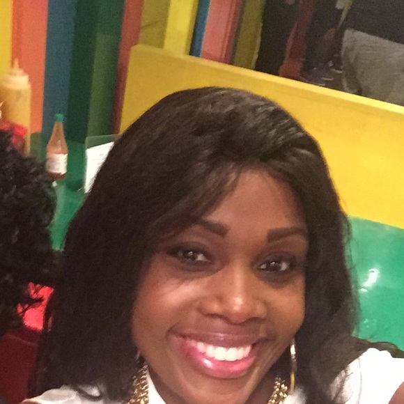 Profile Picture of Marcie Lafrance (@marcie8225) on Poshmark