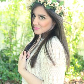 Profile Picture of Yellow Heart Art (@leonora) on Pinterest