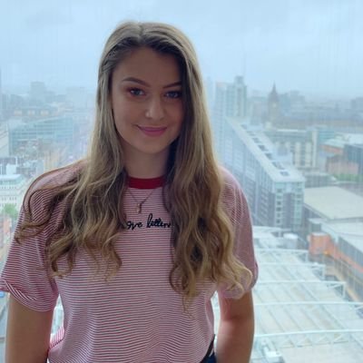 Profile Picture of Katie Elizabeth (@_katiecasson) on Twitter