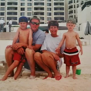 Profile Picture of Brian and Kelley Bennett (@brianbennett1) on Instagram