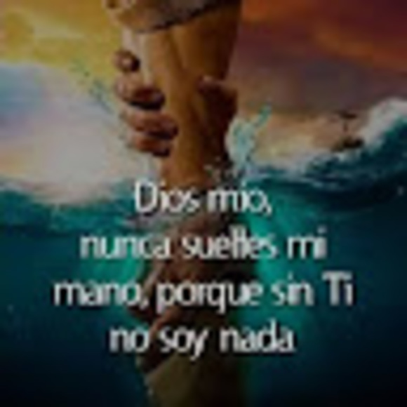 Profile Picture of Gloria dios Dios esfiel (@gatobonito920) on Poshmark