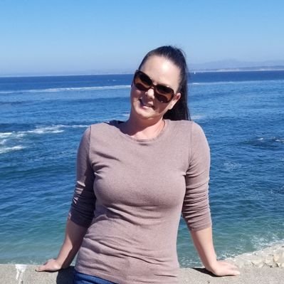 Profile Picture of Rachel Rutledge (@Rach_Rut74) on Twitter