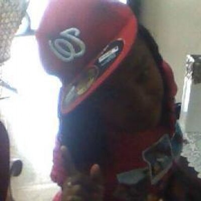 Profile Picture of Perla Crystal Beard (@CRYZTAL34) on Twitter