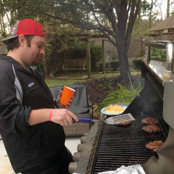 Profile Picture of Chris Rutter (@chrisrutter4l) on Poshmark