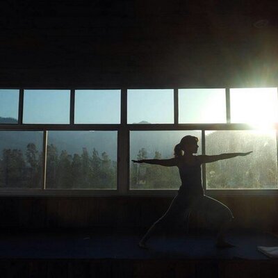 Profile Picture of Stephanie Hodges (@ashtangabristol) on Twitter