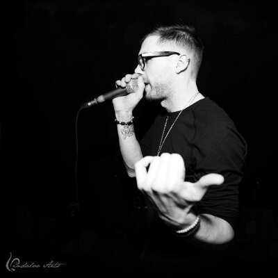Profile Picture of David Lynes (@DLGravity) on Twitter