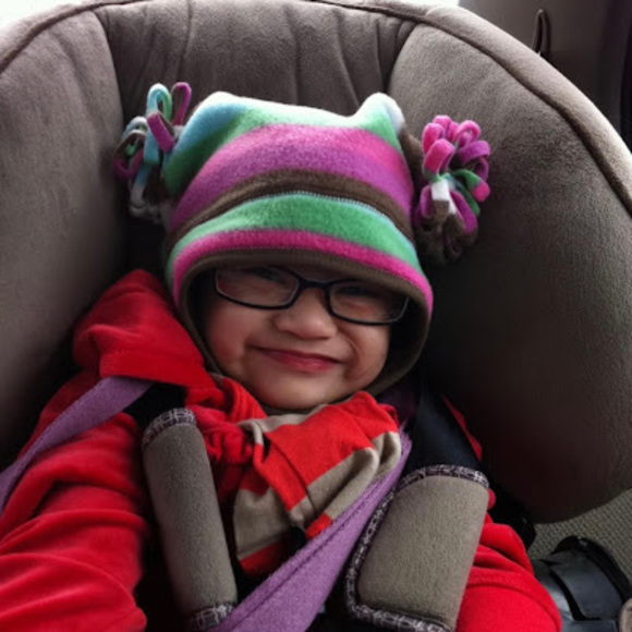 Profile Picture of Andreanna Bares (@andreannabares) on Poshmark