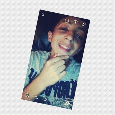 Profile Picture of Michael Lauricella (@MikeLauricrella) on Twitter