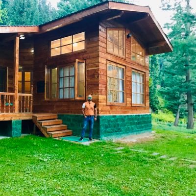 Profile Picture of 𝐀𝐃𝐍𝐀𝐍 𝐌𝐀𝐍𝐙𝐎𝐎𝐑on Twitter