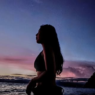 Profile Picture of 𝘳𝘢𝘳𝘢 (@lararae_) on Instagram