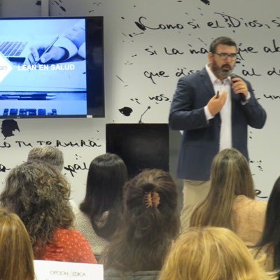 Profile Picture of Alexander Cardozo (@InnovandoLog) on Twitter