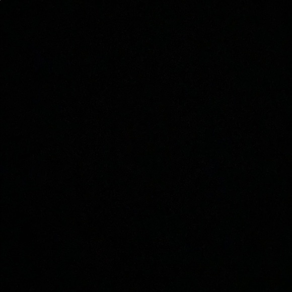 Profile Picture of Aesha Khudair (@aeshakhudair) on Poshmark