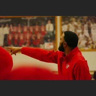 Profile Picture of Xavier Holmes (@Coach_ZaeHolmes) on Twitter