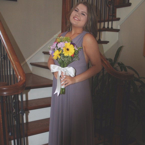 Profile Picture of Peyton Rotondo (@peytonrotondo) on Poshmark