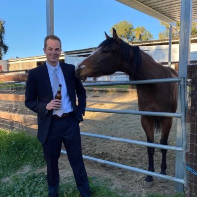 Profile Picture of Michael Scott (@mikehemk) on Twitter