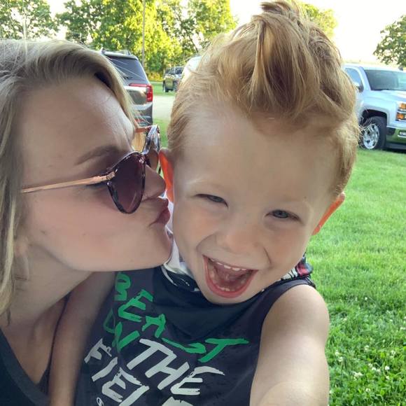 Profile Picture of Brianna Otto (@briotto1992) on Poshmark