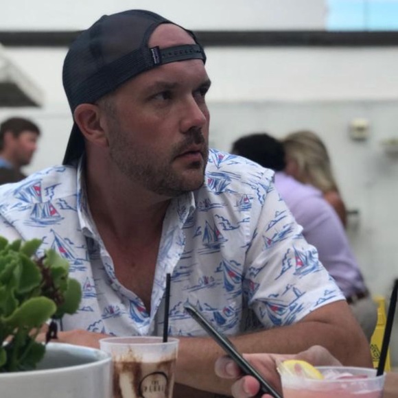 Profile Picture of Terry Hammonds (@terryhammonds) on Poshmark