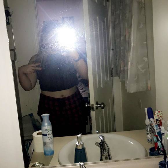 Profile Picture of Charlotte Wilson (@charlottewil816) on Poshmark