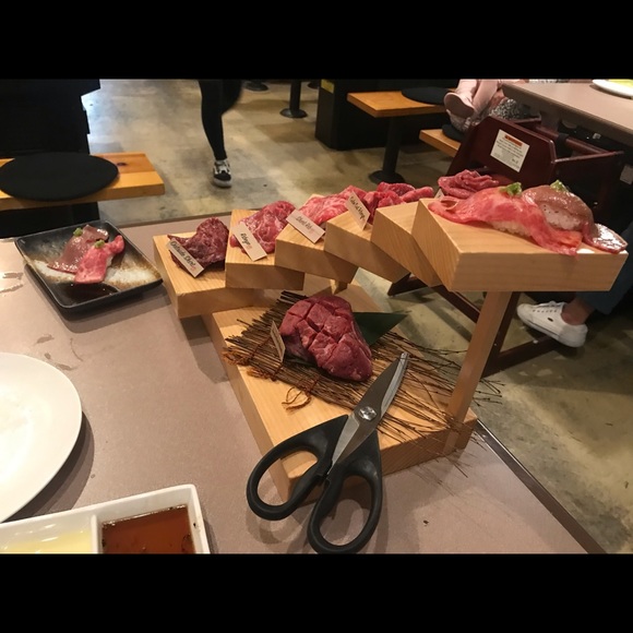 Profile Picture of Joseph Chan (@cwmjoe) on Poshmark