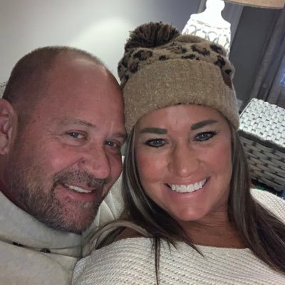 Profile Picture of Shelley Carver (@Sassyshellc) on Twitter