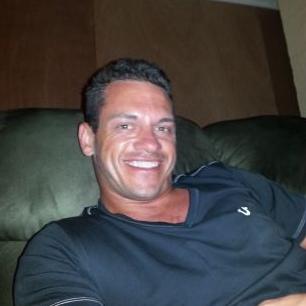Profile Picture of Chris Tinder (@TheRealTinder) on Twitter
