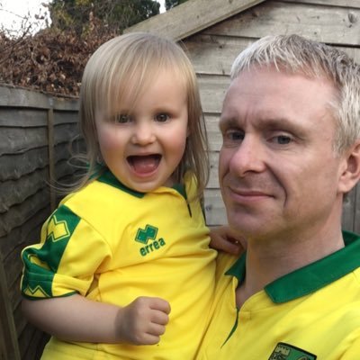 Profile Picture of Dan Sturgeon (@DanielSturgeon) on Twitter