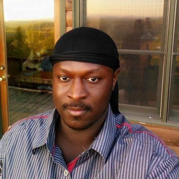 Profile Picture of Adrian Jones (@adrianjo37) on Poshmark