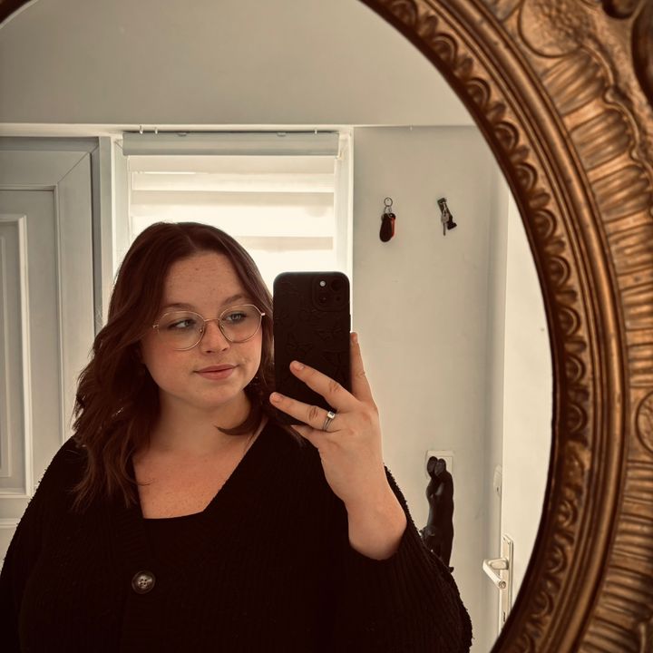 Profile Picture of Heather Kin (@heatherkin) on Tiktok