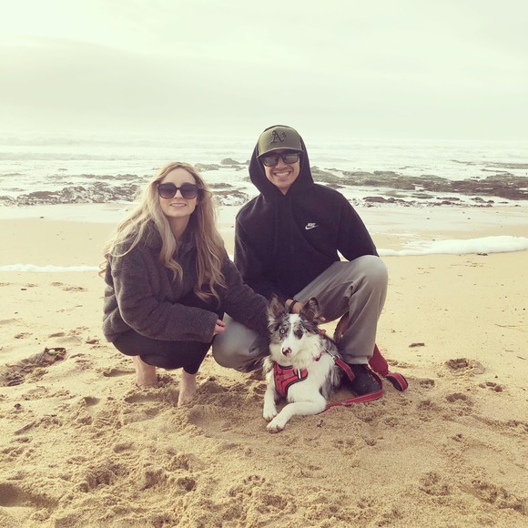 Profile Picture of Alex Babbitt (@brownnboyy) on Poshmark