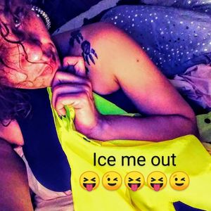 Profile Picture of Kelly Gage (@kgage9961) on Myspace