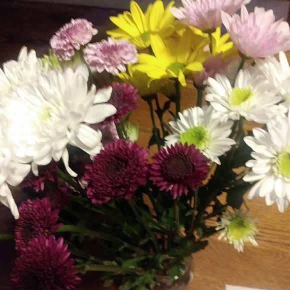 Profile Picture of Donna Wade (@mched_2) on Poshmark