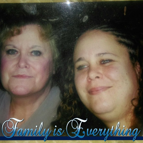 Profile Picture of Colleen Leacock (@colleen_leacock) on Poshmark