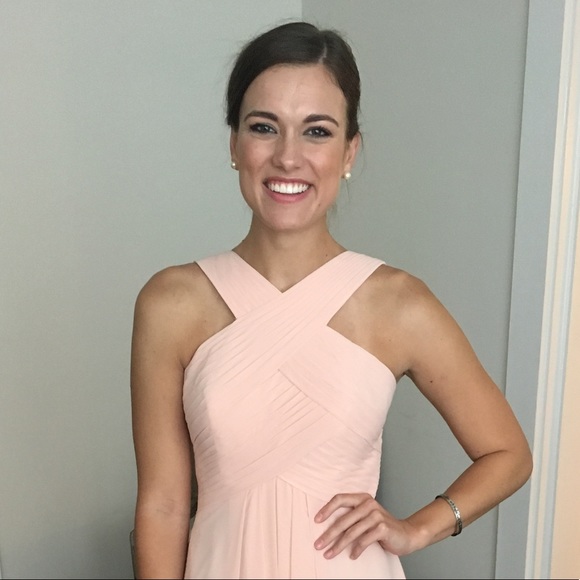 Profile Picture of Miranda Fay (@fayvoritethings) on Poshmark