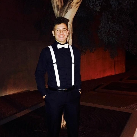 Cole Madril - Poshmark Profile Picture of Cole Madril (@madril_) on Poshmark