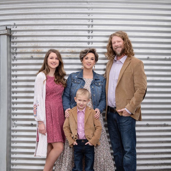 Codi Webb - Poshmark Profile Picture of Codi Webb (@codiwebb) on Poshmark