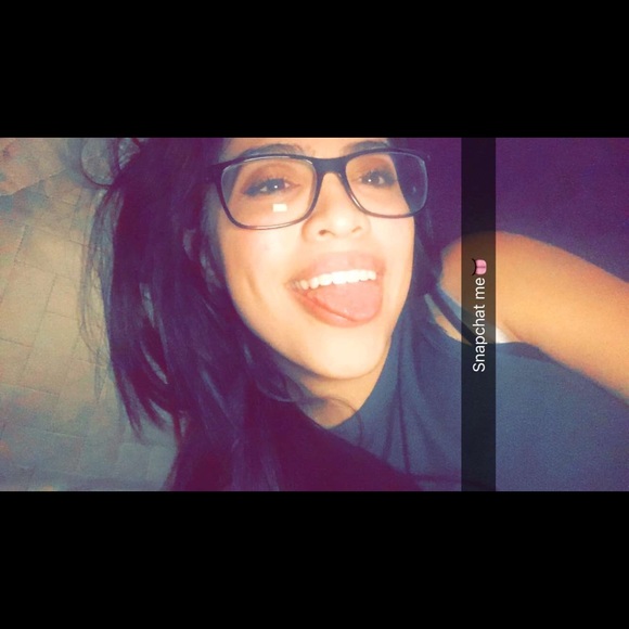 Profile Picture of Ivania Soriano (@ivaniasoriano) on Poshmark