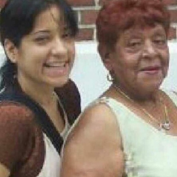 Profile Picture of Marjorie Gonzalez (@mimigonzalez) on Poshmark