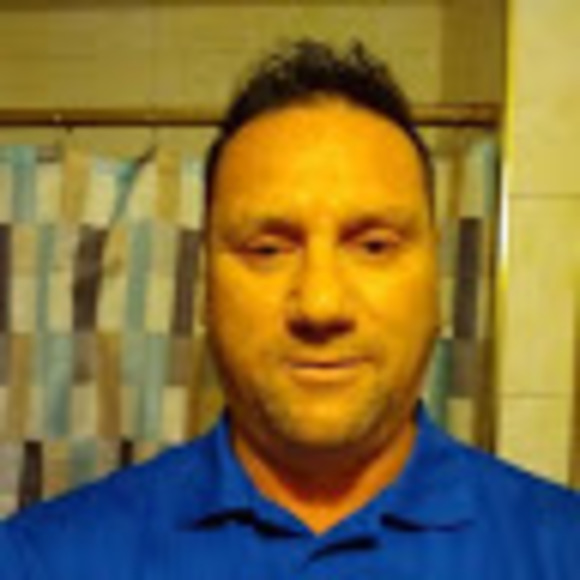 Profile Picture of Chris Herold (@phogallen2007) on Poshmark
